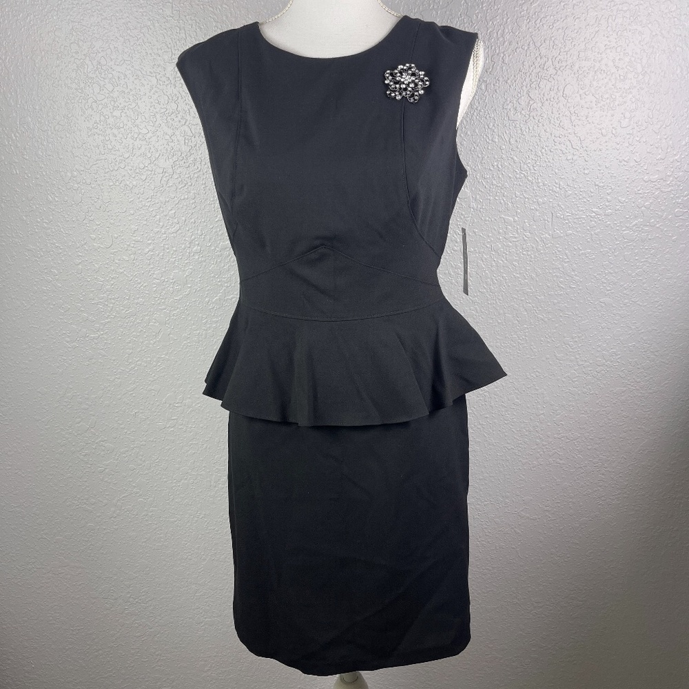 NWT Allen B by Allen Schwartz‎ Black Peplum sleeveless w/brooch  dress Size 6